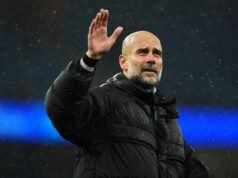 Pep Guardiola avalia seus jogadores do Man City e dá um aviso de Natal