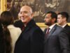 Manchar a ‘era de ouro’ de Trump e as grandes doações de Bezos são pílulas venenosas