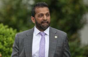 Arquivos de Epstein confirmam que Trump parece culpado e o novo passeio de Kash Patel