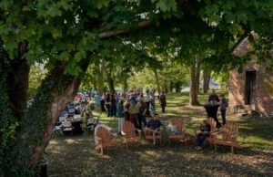 Os esforços para reconectar os americanos enfrentam desafios em tempos de solidão