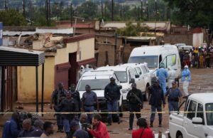Tiroteio em taverna na África do Sul: o que sabemos depois de pelo menos 9 mortos