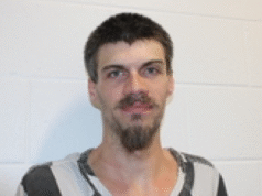 Um homem do Missouri é acusado de ‘executar’ a mãe de seu filho depois que ela pegou moedas de sua coleção