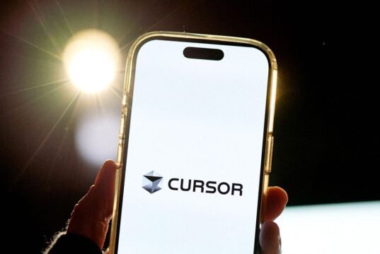 Cursor lança ferramenta de codificação de IA para designers