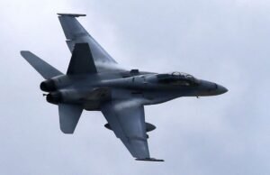 Jatos de combate dos EUA sobrevoaram o Golfo da Venezuela desde a campanha de pressão de Trump.