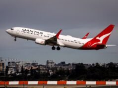 Jato de passageiros decola com 51 passageiros desaparecidos com sinais vitais