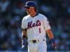 O executivo do Mets, Jeff McNeil, enviou-lhe a mensagem após ser expulso