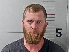 O filho de Todd Chrisley, Kyle, foi preso meses depois que Trump perdoou os pais, dizem os relatórios