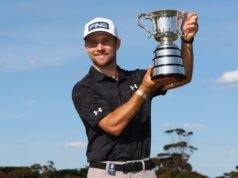 Rasmus Nirgaard-Petersen vence Cam Smith para vencer o Aberto da Austrália e fazer estreia no Masters