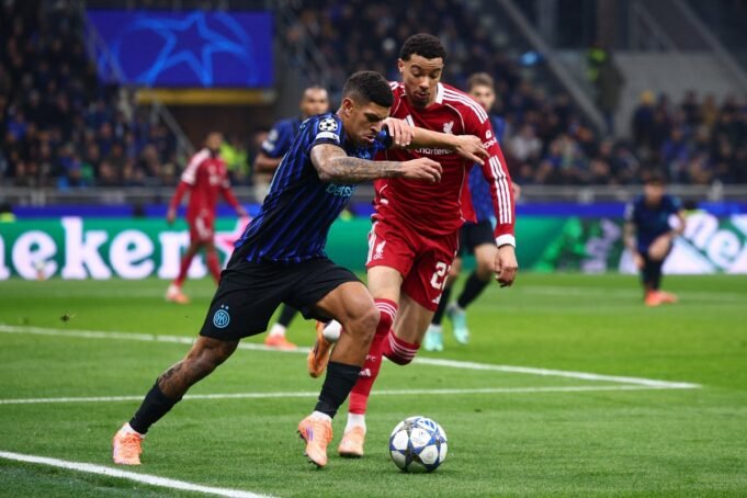 UEFA-Champions-League-Inter-Milan-v-Liverpool-79teesuu.jpeg