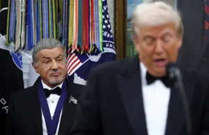 Kennedy Center homenageia artistas de festivais, mas Trump rouba os holofotes