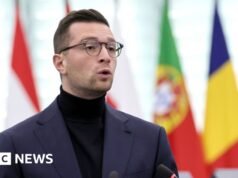 O líder francês da extrema direita disse à BBC que ‘na maior parte’ compartilhava as advertências dos EUA na Europa