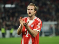 Prêmio da vitória enfática do Bayern de Munique por 5 a 0 sobre o VfB Stuttgart