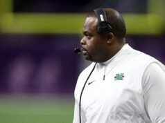 Fonte: Memphis contrata o técnico do Southern Miss, Charles Huff, para substituir Ryan Silverfield