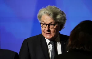 EUA suspendem vistos para ex-comissário e ativista da UE por suspeita de censura