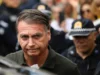 Bolsonaro passa por cirurgia de hérnia na quinta-feira