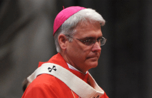 Chefe dos bispos católicos dos EUA diz que deportações de Trump espalham “massivamente” o medo