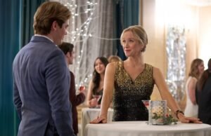 Jessie Schram no Hotel Meet-Cuties no Hallmark’s A Suite Holiday Romance