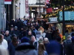 O varejo foi arrastado para o FTSE enquanto as ações oscilavam antes da decisão da taxa de juros dos EUA