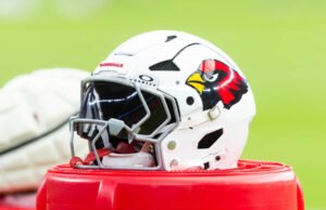 Arizona Cardinals elevam 2 WRs ao elenco para jogar contra Rams