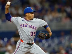 Ao assinar com Edwin Diaz um contrato de gravação, os Dodgers resolveram sua única fraqueza, mandando o Mets de volta à prancheta