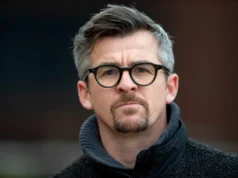 O ex-jogador Barton evita prisão imediata por postagens ofensivas nas redes sociais