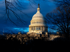 Faltando apenas nove dias de reuniões agendadas para 2025, o Congresso enfrenta um prazo apertado para abordar o aumento dos prémios de saúde antes do final do ano.