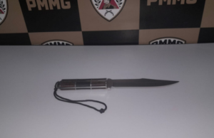 Um homem foi morto a facadas após uma disputa no centro de Corinto