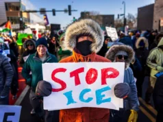 EUA triplicam benefícios para imigrantes que “deportam voluntariamente” para US$ 3.900