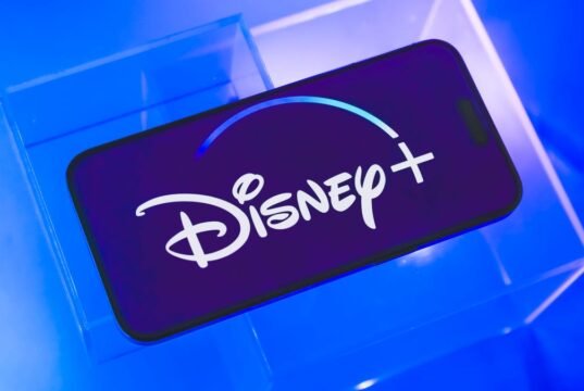 O acordo de US$ 1 bilhão da Disney com a OpenAI traz personagens icônicos para os vídeos da Sora AI