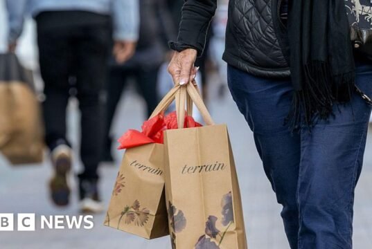 A economia dos EUA está crescendo ao ritmo mais rápido em dois anos