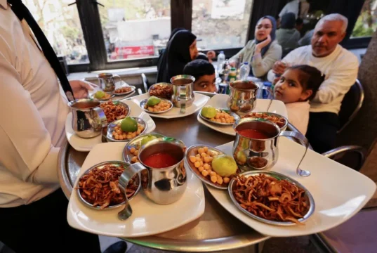 Egito se alegra quando o popular clássico picante Koshari é adicionado à lista da UNESCO