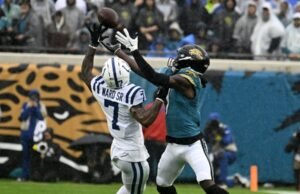 Colts colocam Charvarius Ward na reserva de feridos e promovem QB Brett Rypien