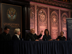 Bispos católicos da Flórida pedem a Trump que interrompa a repressão à imigração no Natal