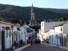 Prefeitura de Goiás abre eleições com salário de R$ 4,5 mil