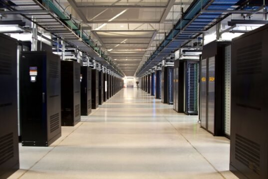 Grupos ambientalistas exigem suspensão da construção de novos data centers