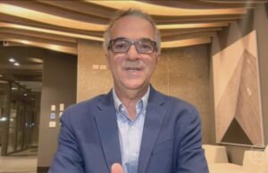 Trabalhando contra a dengue, brasileiro entra na lista dos cientistas mais importantes do mundo em 2025