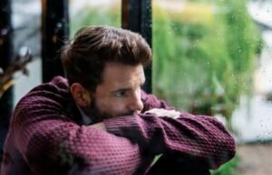 Dezembro piora a depressão? Como superar o impacto emocional das férias