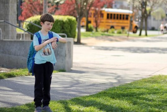 Por que sempre escolho um smartwatch em vez de um telefone quando se trata de meus filhos