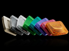 Console de jogos analógico 3D agora disponível em nostálgicas cores transparentes N64