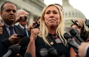 A fundadora do Code Pink, Marjorie Taylor, elogiou a posição anti-guerra de Greene