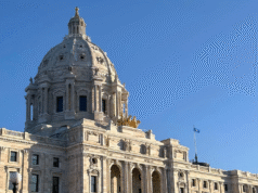 O escândalo Feeding Our Future expõe o fracasso da liderança no estado de Minnesota