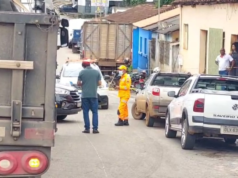 Mulher morre após ser atropelada por trailer enquanto andava de bicicleta em MG