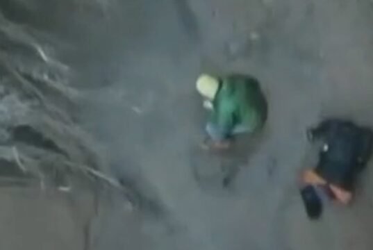 Alpinista em dificuldades é resgatado de areia movediça em Utah