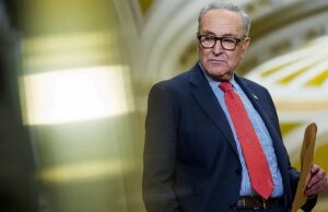 O Partido Republicano acusa Schumer de criar uma crise de ‘choque de adesivos’ como plano bipartidário para o desastre do Obamacare