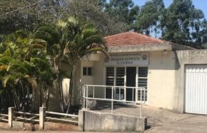 Homem é preso por violência doméstica contra namorada após filhas da vítima procurarem ajuda