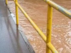 Vídeo: Fortes chuvas provocam alagamentos e transbordamento do rio Barra Mansa