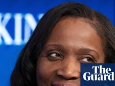 A Suprema Corte dos EUA considera a tentativa de Trump de demitir Lisa Cook do conselho do Fed. Suprema Corte dos EUA