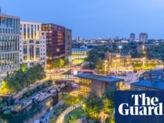 Os espaços verdes deveriam ser a norma para todos os novos empreendimentos habitacionais na Inglaterra, dizem as diretrizes. Ambiente