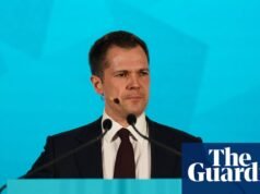 Pessoas em Newark: compartilhem suas opiniões sobre a deserção de Robert Jenrick para a Grã-Bretanha reformista. Robert Jenrick