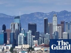 A análise concluiu que metade das 100 maiores cidades do mundo estão em áreas de elevada pressão hídrica. Água